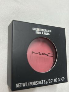 MAC Blush Pinch me