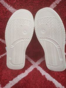 Women Stylish Cream Platform Sneakers