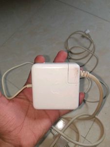 magsafe 60watt laptop Adapter