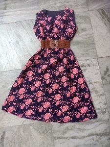 Floral Print Sleeveless Dress with Belt