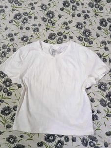 (RESERVED) H&amp;M Fitted T-shirts Pack Of 2 &amp; Palazzo