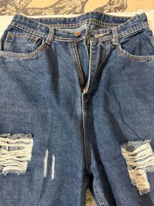 Distressed Wide Leg Jeans