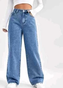 High-Waisted baggy jeans 👖