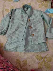 Kurta Pajama With Cot Set