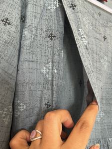 Negen Brand Feeding Gown