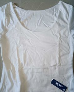 🇰🇷Fitted Basic tops White 3/4 Sleeve Top