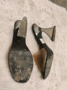 Stylish Women's Flats &amp; Sandals