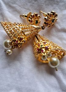 Party Wear Cz Earings Unused