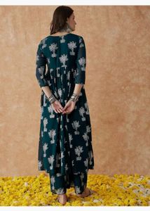 Red &amp; Gold Embellished Kurti