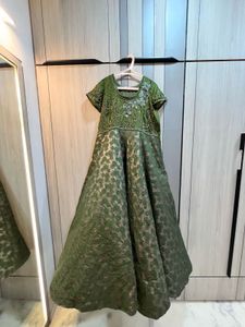Elegant Green Ethnic Gown