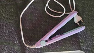 Purple mini Hair Straightener