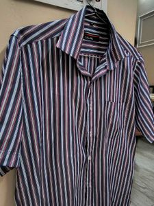 Classic Vertical Striped Short Sleeve Shirt