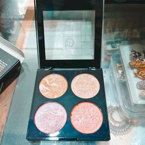 Matt Look Blush &amp; Highlight Palette