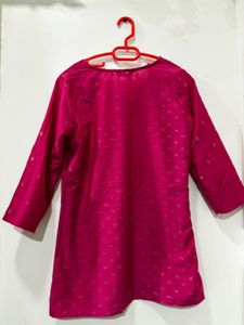 Vibrant Pink Kurta with All-over Print