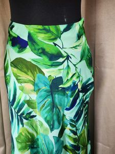 Tropical Print Midi Skirt