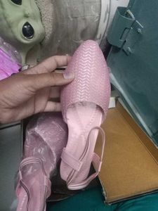 Pink Pointed-Toe Sandals