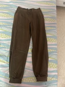 Olive Jogger’s