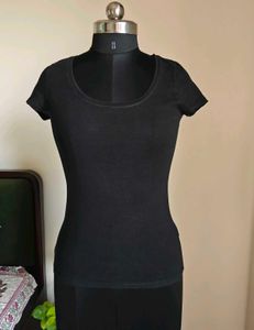 Classic Black Short Sleeve T-Shirt