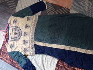Elegant Teal &amp; Cream Printed Kurta