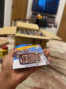Hot Wheels Tooned Purple Passion