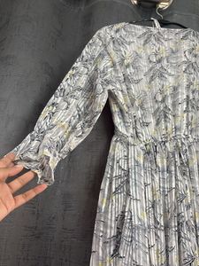 Elegant Floral Print Maxi Dress