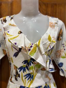Chic Floral Print Ruffle Dress