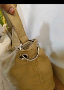 Stylish Beige Croc-Embossed Handbag