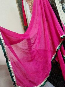 Elegant White Kurta with Pink Sleeves sets