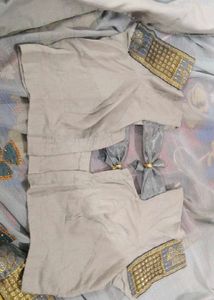 Elegant Grey Saree Blouse with Embellishments