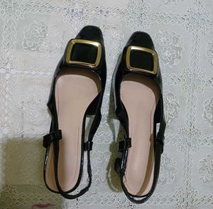 Chic Black Slingback Flats with Gold Buckle