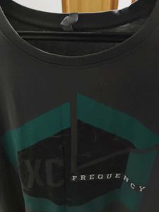 Graphic Print T-shirt