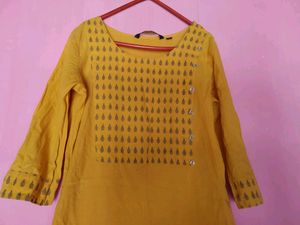 Straight Kurti.