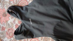 savana Black Sports Bra