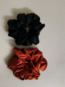 Satin Scrunchie Set - Black & Rust