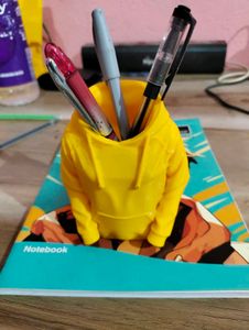 3D Printed Hoodies Pen Holder |