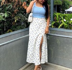 Floral Print Midi Skirt with High Slit
