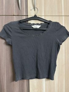 13 H&M Ribbed Lace Trim Top