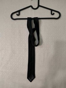 Classic Men's Black Tie