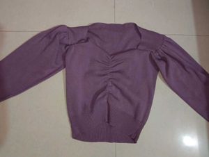 Chic Lavender Ruched V-Neck Top
