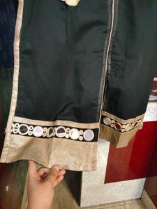 Beautiful Kurtie With Mirror Work &amp; Embroidery
