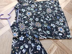 Black Floral 🌻Printed Top
