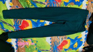 Green Textured High Waisted Leggings