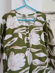 Floral Print kurti 💚