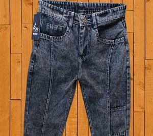 Acid Wash Mom Fit Jeans Size 28