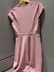 Chic Pink V-Neck Dress