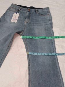 Denim Cropped Jeans