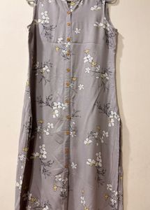 Grey sleeveless floral kurti