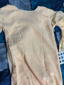 Elegant Peach Kurta with Floral Embroidery