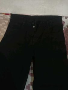 Black jeans ( FREE DELIVERY)