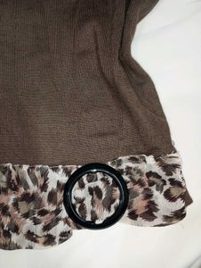 Stylish Brown Tunic with Leopard Print Trim